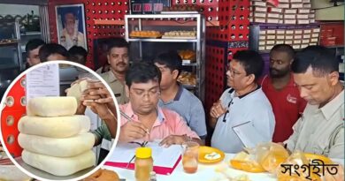 সীতাভোগ-মিহিদানার শহরে ‘বাসি পনির’ কাণ্ড!নামী মিষ্টির দোকানে খাদ্য দপ্তরের হানা!
