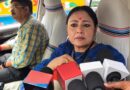 সল্টলেকে আচমকা পরিদর্শনে অগ্নিমিত্রা পাল,দখলমুক্ত ফুটপাতের নির্দেশ